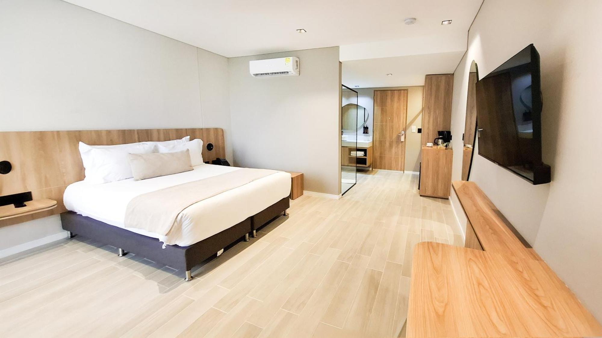 Botanico Hotel Y Spa Caucasia ภายนอก รูปภาพ