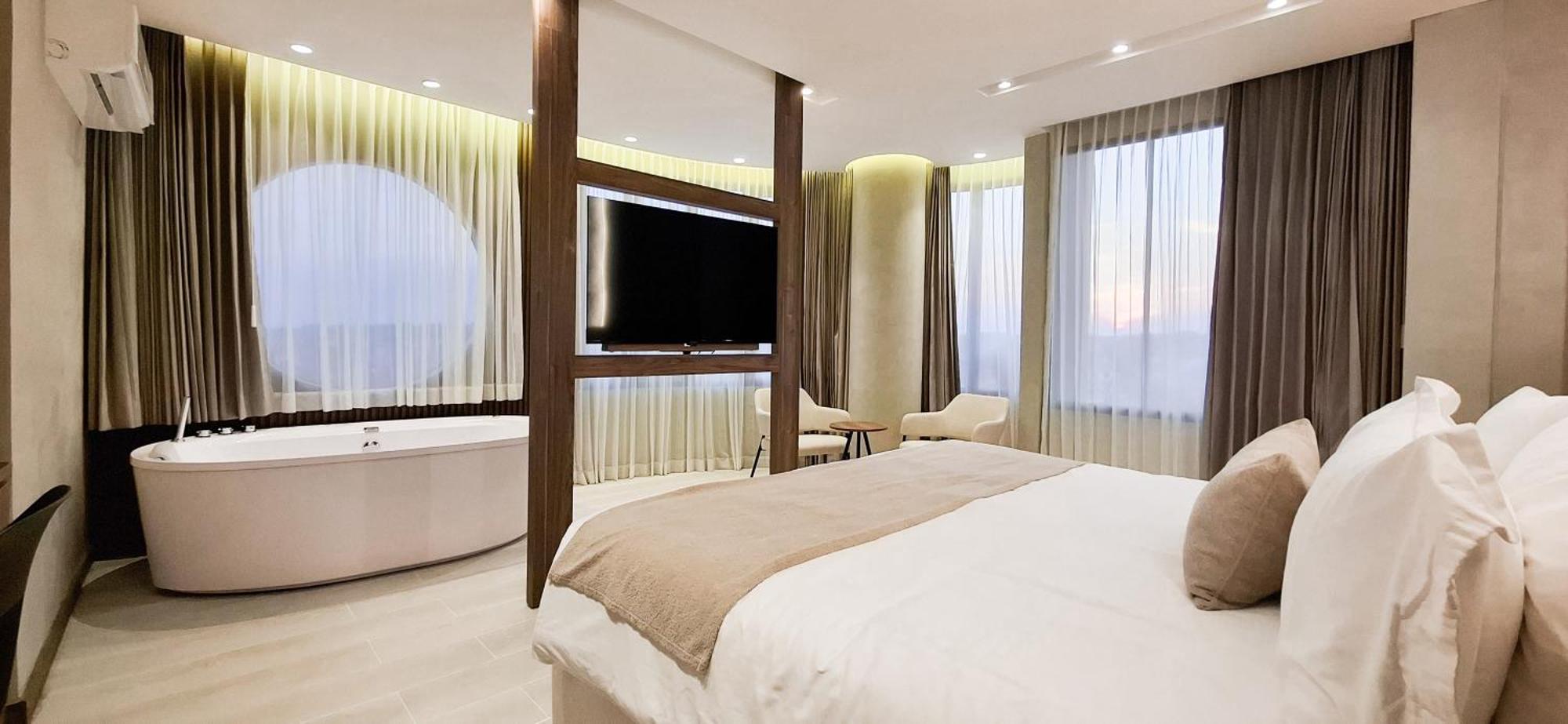 Botanico Hotel Y Spa Caucasia ภายนอก รูปภาพ